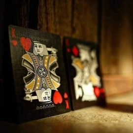 Spielkarten Black Club Artifice Deck by Ellusionist - Gold