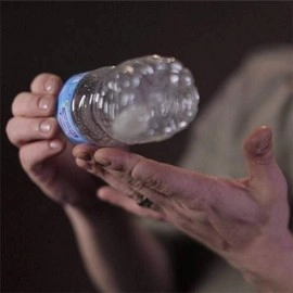 Hidden Hand (DVD and Gimmick) by Sean Fields 