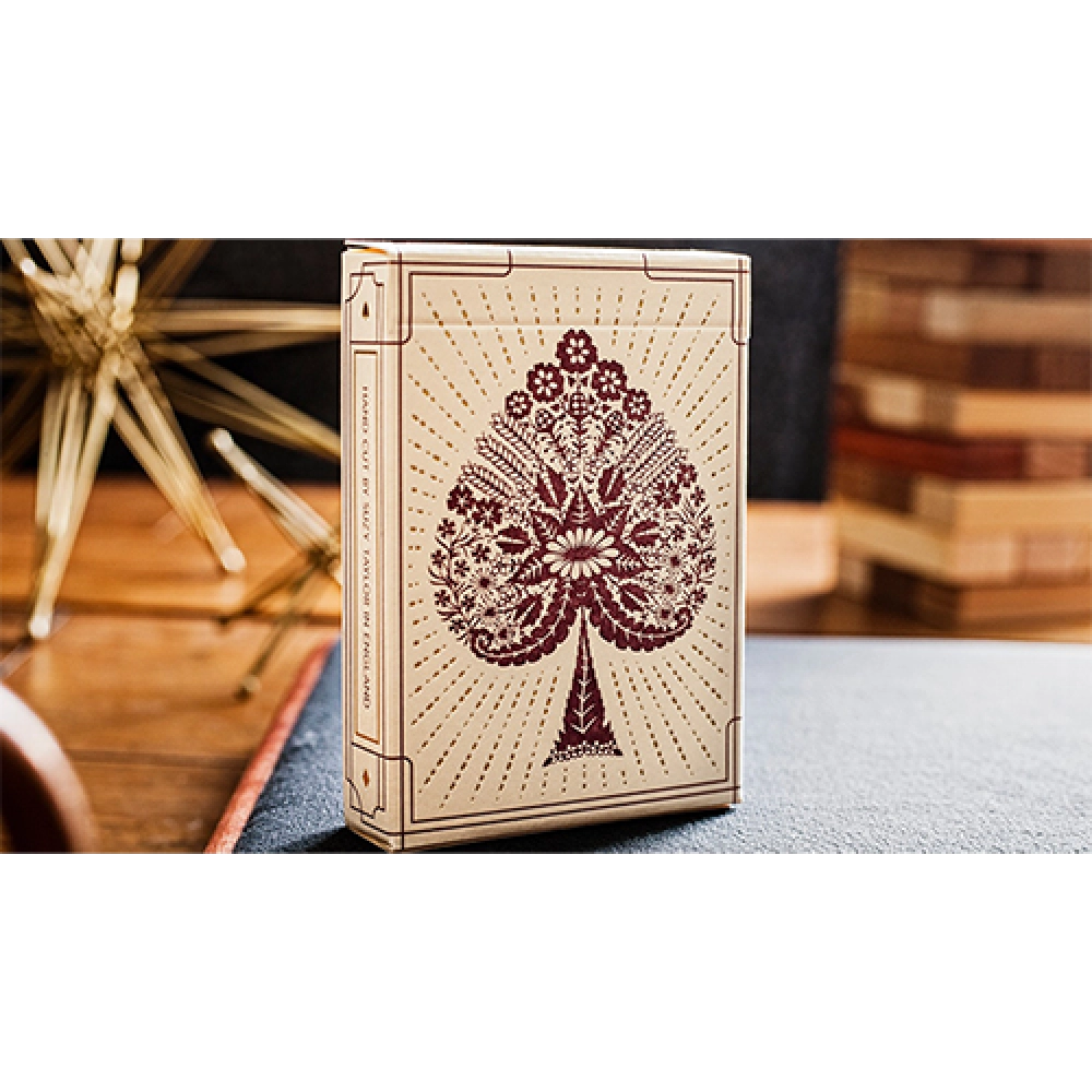 Spielkarten Papercuts: Intricate Hand-cut Playing Cards by Suzy Taylor