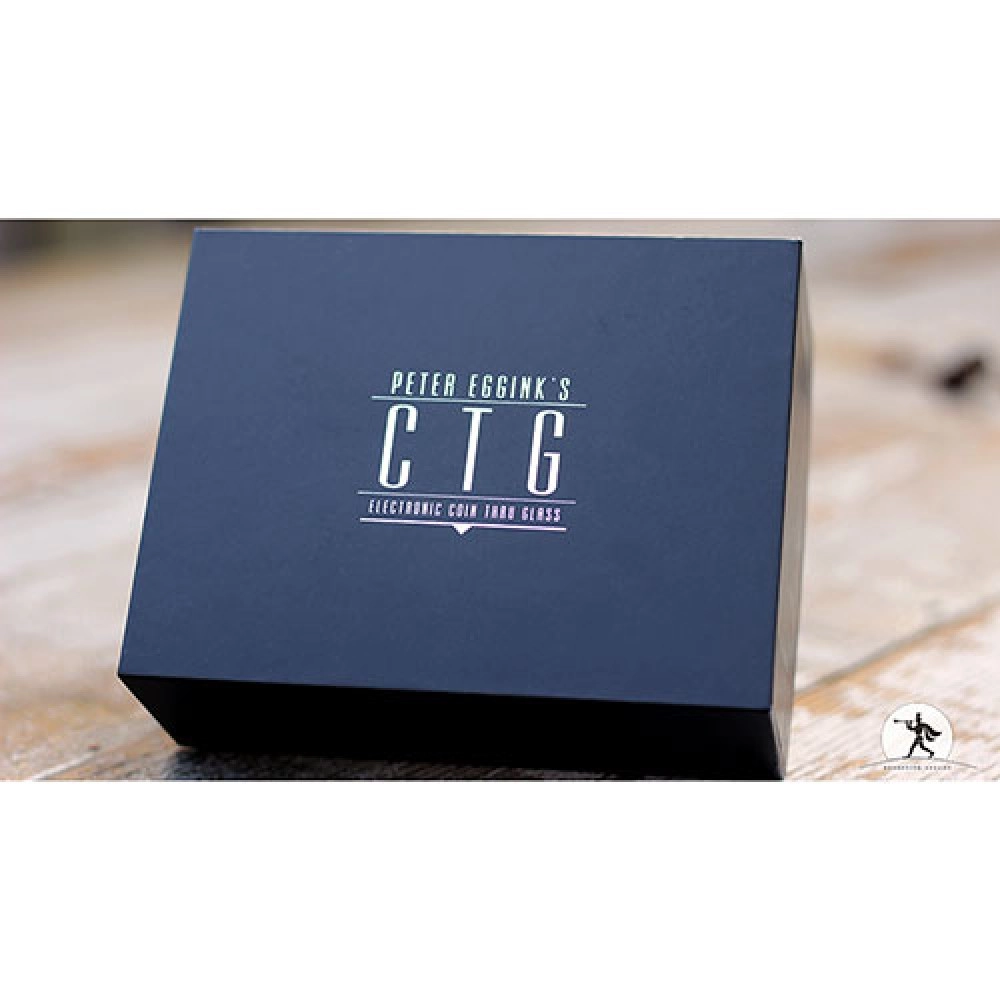 CTG Red (Gimmicks & Online Instruction) by Peter Eggink