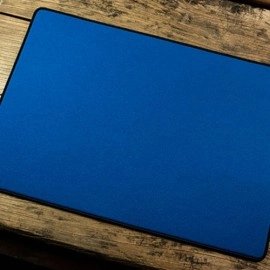 Sewn-Edge Basic Close-Up Pad (Blue) by TCC Presents