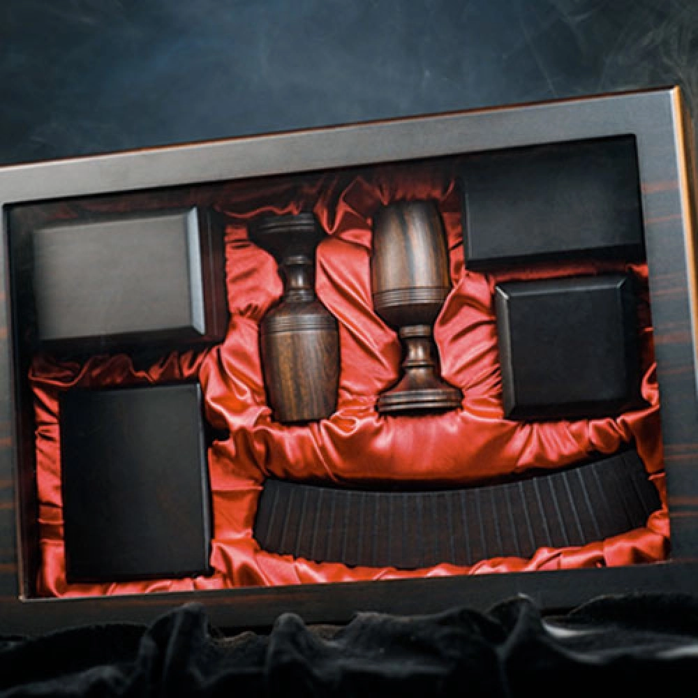 Classicho Display Case by TCC Magic