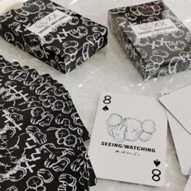 Spielkarten Kaws Seeing / Watching Black Edition Playing Cards