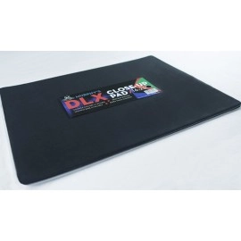 Deluxe Close-Up Pad 40 x 58 cm (Black) by Murphy's Magic Supplies