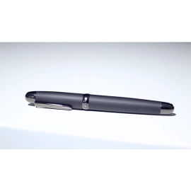 Mental Sherpa Pen Limited Edition by João Miranda and Gustavo Sereno
