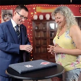 Zen Magic with Iain Moran - Magic With Cards and Coins - DVD