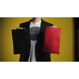 Invisibag (Red) by Joao Miranda and Rafael Baltresca