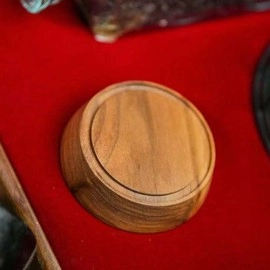 Collector's ESP Die (Gimmicks and Online Instructions) by Secret Factory