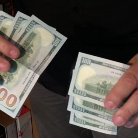 Size Does Matter 2.0 (Gimmicks and Online Instructions) by Juan Pablo Magic