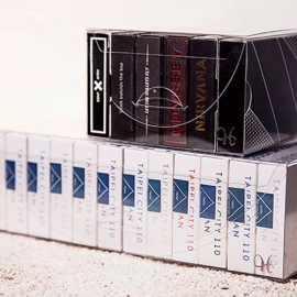 OMNI BOX 6 DECK by Hanson Chien