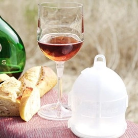OUTDOOR WINE GLASS by JL Magic