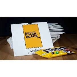FRESH SNACK by Julio Montoro