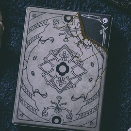 Spielkarten Under the Skin (Mono Edition) Playing Cards by Acelion