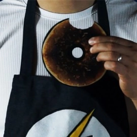BURNT DONUTS (Gimmicks and Online Instructions) by Mago Flash