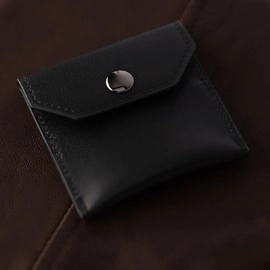 FPS Coin Wallet Black (Gimmicks and Online Instructions) by Magic Firm