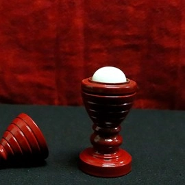 BALL VASE & SILK (RED) by Premium Magic