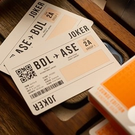 Spielkarten Lounge Edition in Hangar (Orange)  by Jetsetter Playing Cards