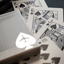 Spielkarten Lounge Edition in Jetway (Silver) by Jetsetter Playing Cards