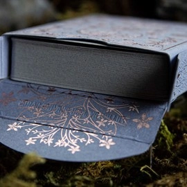 Spielkarten Fillide: A Sicilian Folk Tale Playing Cards V2 (Aria) by Jocu