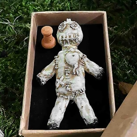 HOODOO - Haunted Voodoo Doll (Gimmicks and Online Instructions) by iNFiNiTi and Mark Traversoni