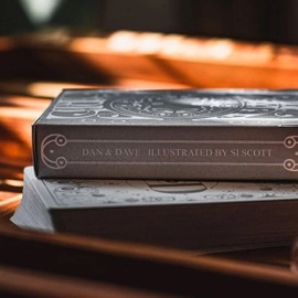 Spielkarten Smoke & Mirrors V8, Silver (Standard) Edition Playing Cards by Dan & Dave