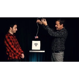 Plug it (Gimmicks and Online Instructions) by Gustavo Raley