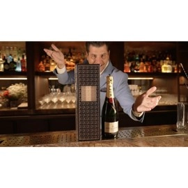 The Appearing Bottle by George Iglesias & Twister Magic
