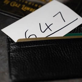 Shelby Wallet (Gimmicks and Online Instructions) by Gaz Lawrence and Mark Mason