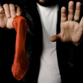 VANISHING HANDKERCHIEF  (Gimmicks and Instructions) by Apprentice Magic