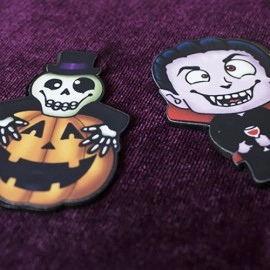 Halloween Exchange (Close Up) by Luis Zavaleta & Nox