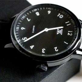 SB Watch 2022 (Black) by András Bártházi and Electricks
