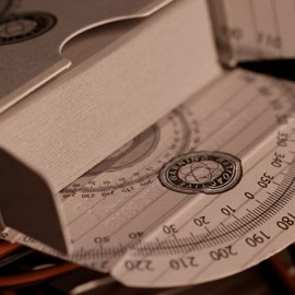 Spielkarten Oppenheimer Fission (Gray) Playing Cards by Room One