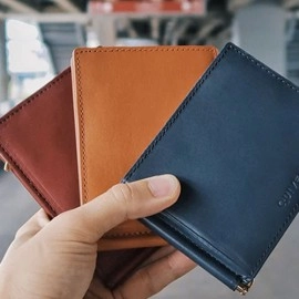 Modern Card to Wallet Insta (Red) by Quiver
