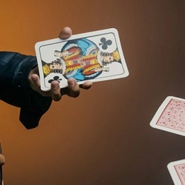 João Miranda Magic presents Royal Fantasy (Poker) by Lubor Fidler