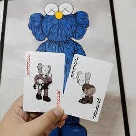 Spielkarten Kaws Seeing / Watching Black Edition Playing Cards