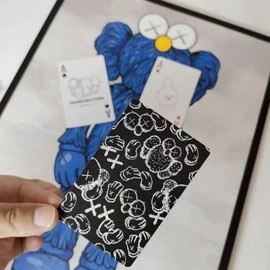 Spielkarten Kaws Seeing / Watching Black Edition Playing Cards
