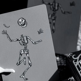 Spielkarten FULTONS OCTOBER TOMBSTONE GREY PLAYING CARDS