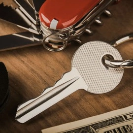 Swiss Key by Nicholas Lawrence and Hanson Chien
