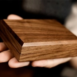 Mirage Box by Stephen Chan & Bond Lee