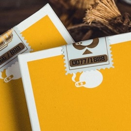 Spielkarten Gilded Milk Casino Deck (Gold) by Bacon Playing Card Company