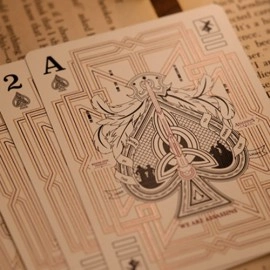Spielkarten Assassin's Creed Legacy Version 2 Garnet (Hidden Blade Black) Playing Cards