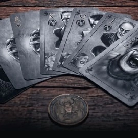 Baraja de cartas Classic Monsters Playing Cards (CPC Classic Designs)