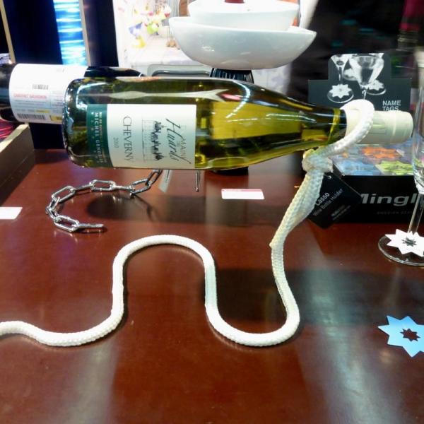 Magic Bottle Holder (Magician's Rope Edition) 